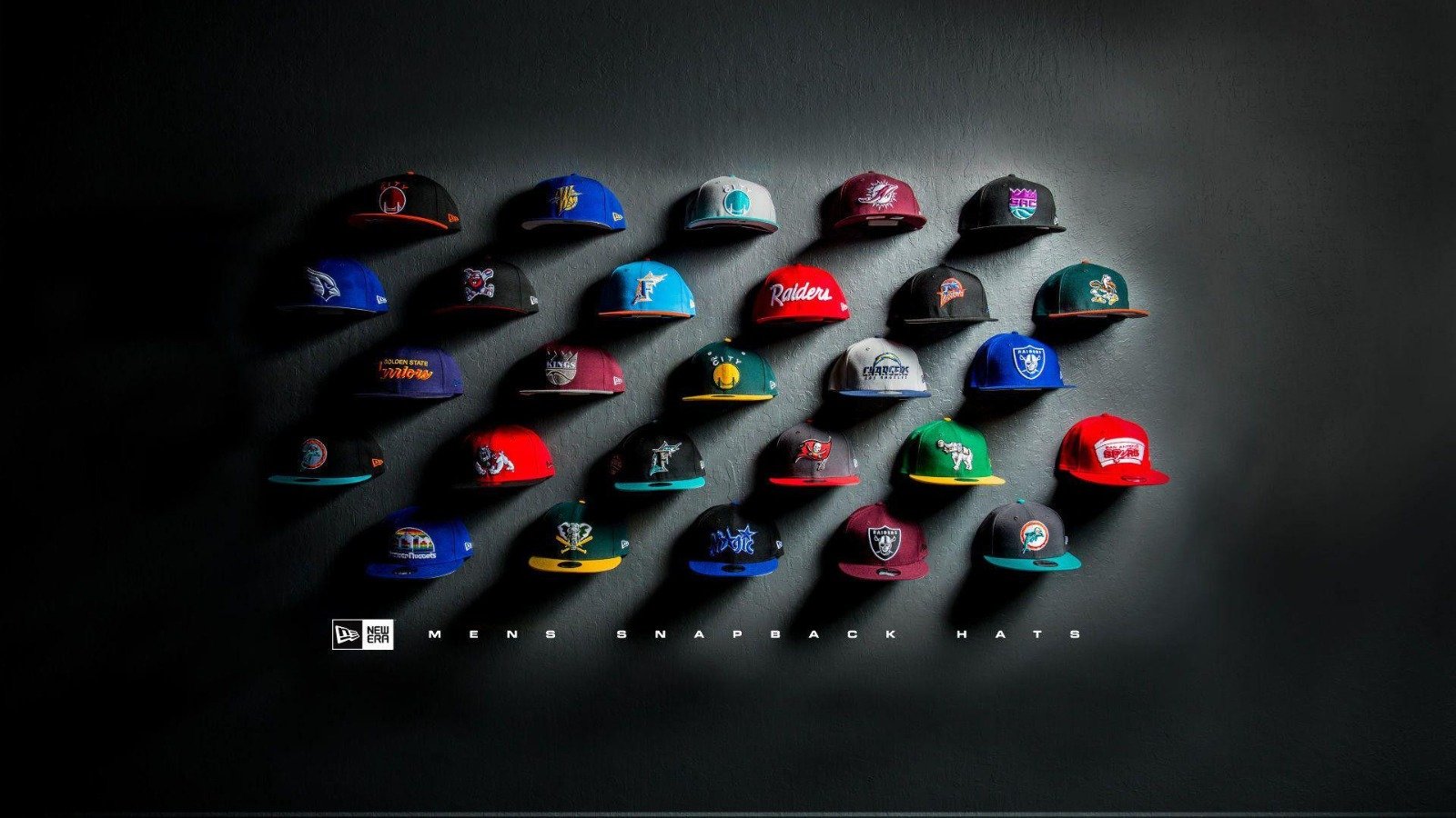 Gorra negra estilo urbano